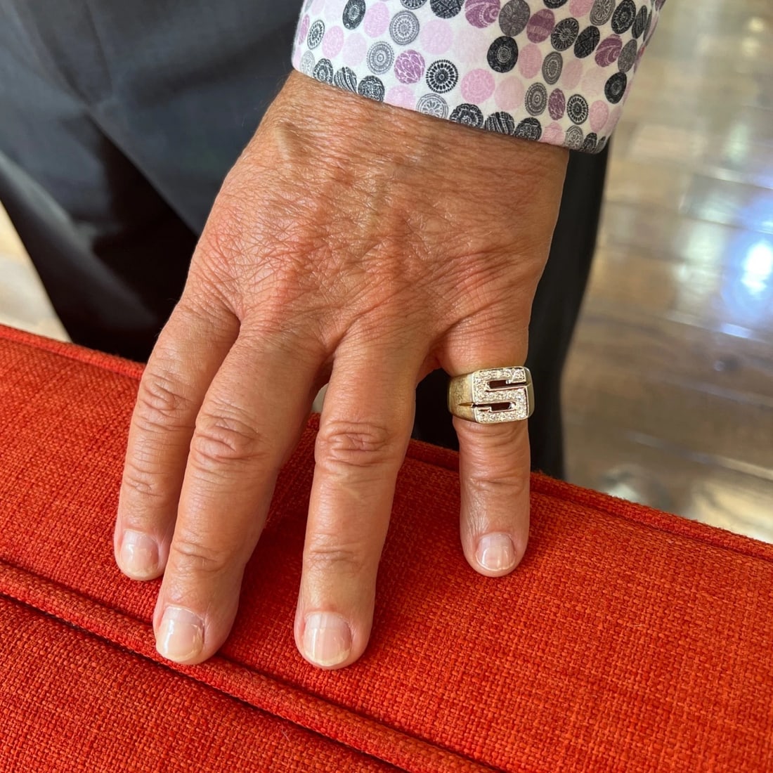 Letter S Initial Two-Tone Diamond Ring 18K Yellow Gold, 11.61 Grams - 4