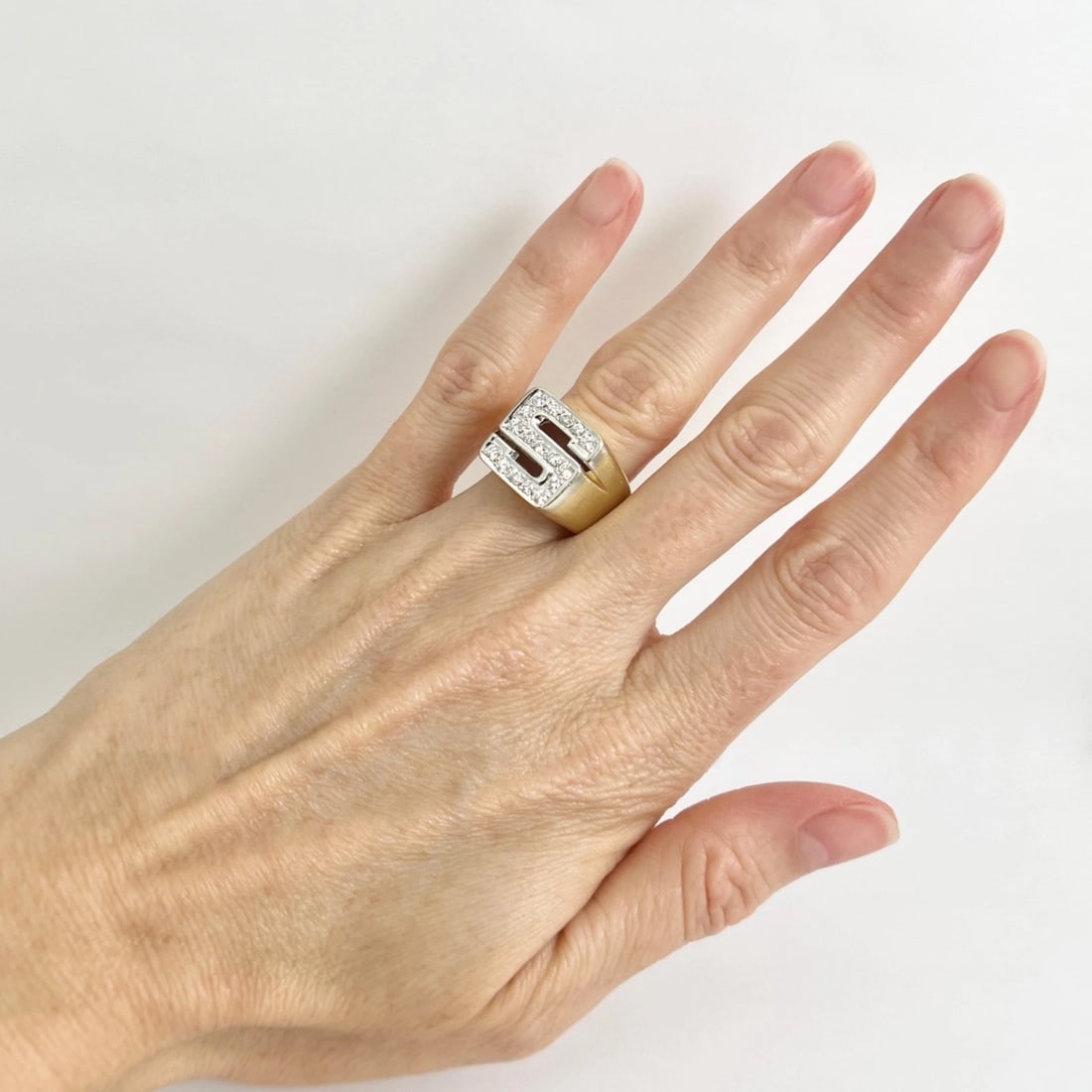 Letter S Initial Two-Tone Diamond Ring 18K Yellow Gold, 11.61 Grams - 7