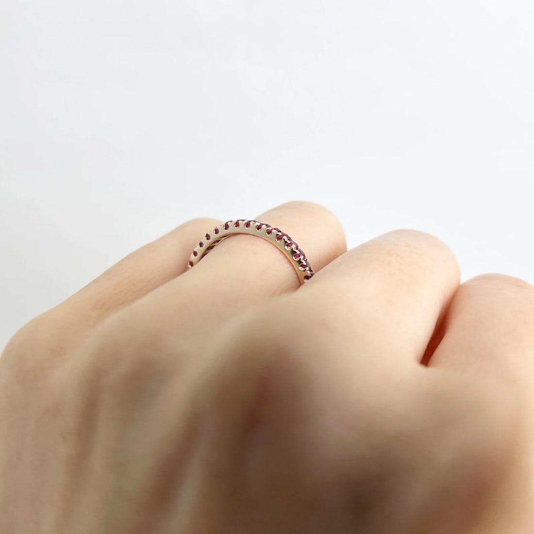 Estate Ruby Gemstone Eternity Ring 14K Yellow Gold, Size 7.75, 1.85 Grams - 6