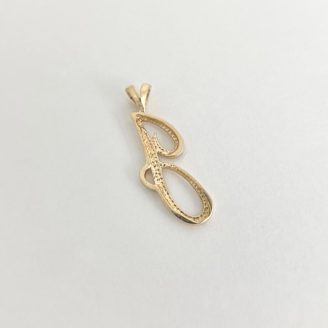 Estate Letter J Initial Pendant Charm 12K Yellow Gold, 1.97 Grams - 7
