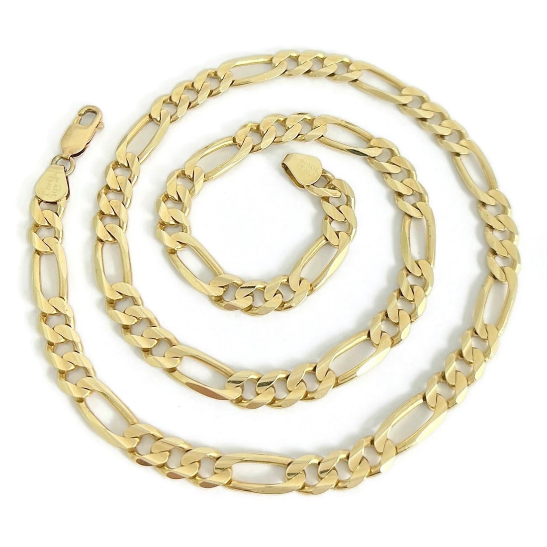 Italian Figaro Chain Necklace 14K Yellow Gold, 21 Inches, 6.8 mm, 40.23 Grams: Italian Figaro Chain Necklace 14K Yellow Gold, 21 Inches, 6.8 mm, 40.23 Grams This is a classic chain necklace. Please let us know if you have any questions. Metal: 14K yellow gold Weight: 40.23 grams