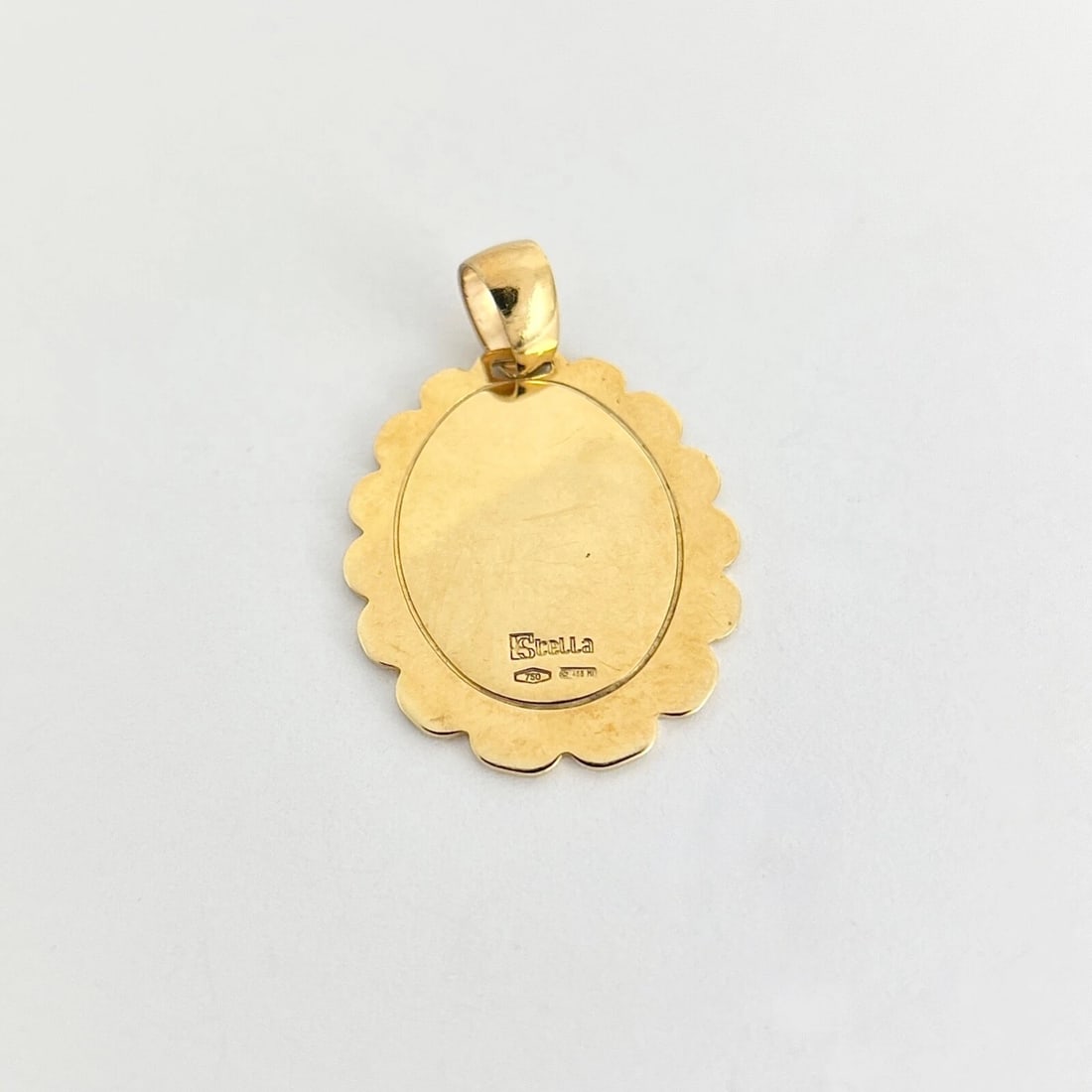 Estate Jesus Religious Necklace Pendant 18K Yellow Gold, 3.83 Grams - 9
