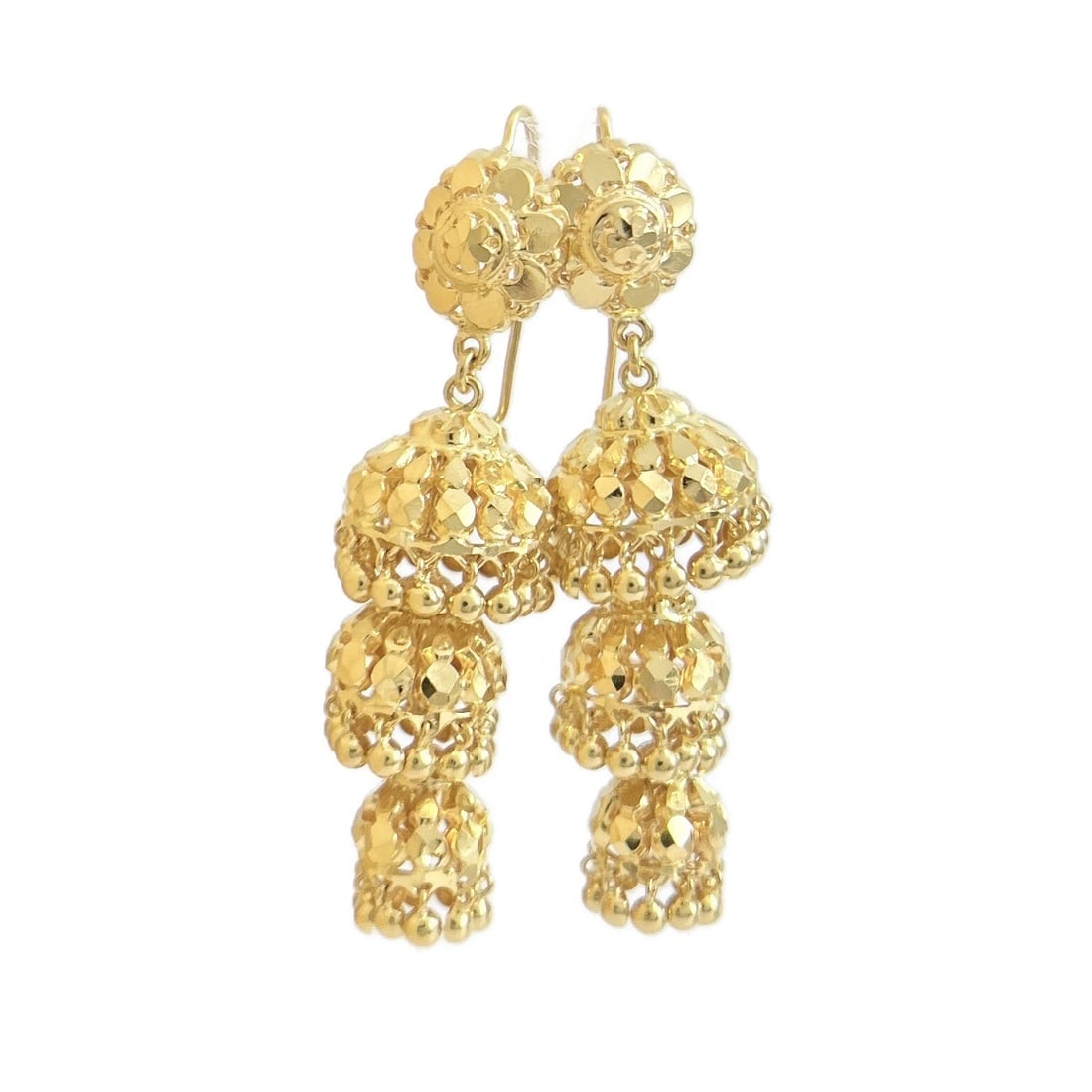 Tassel Jhumka Dangle Drop Earrings 22K Yellow Gold, 2.25 Inches Long, 17.89 Gram: Tassel Jhumka Dangle Drop Earrings 22K Yellow Gold, 2.25 Inches Long, 17.89 Grams These are lovely earrings! Please let us know if you have any questions. Metal: 22K yellow gold Weight: 17.89 grams St
