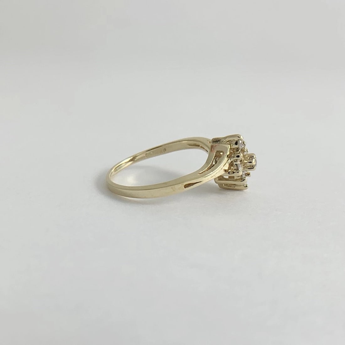 Diamond Marquise Cluster Statement Ring 14K Yellow Gold, .18 CTW, 1.97 Grams - 9