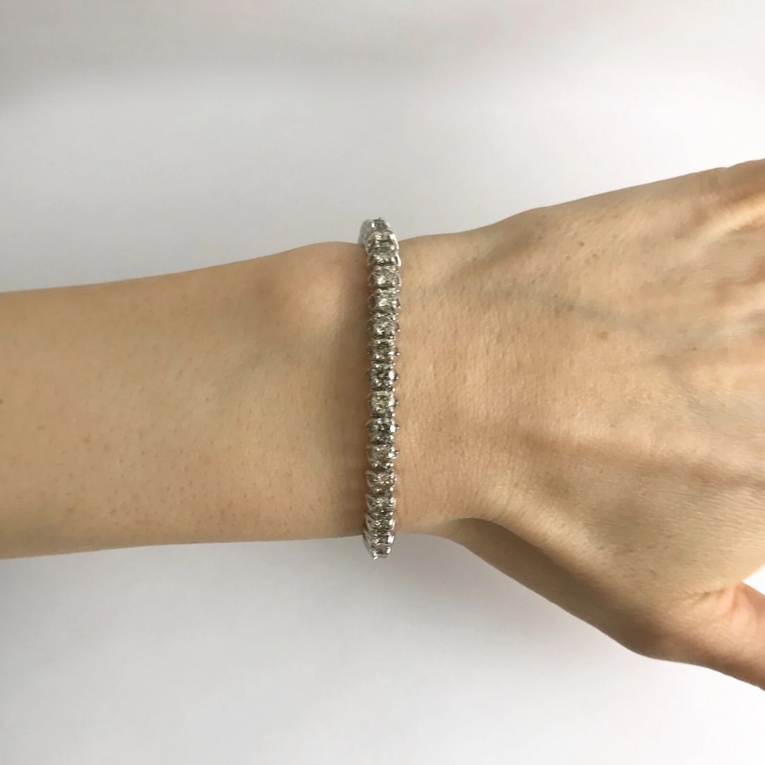 Round Diamond Tennis Bracelet 14K White Gold, 7 Inches, 7.20 CTW, 18.35 Grams - 4