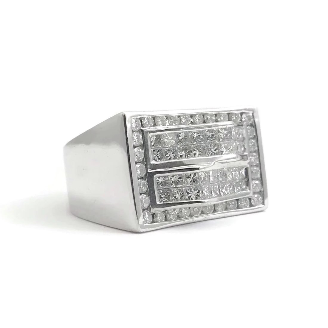 Men's Princess Diamond Invisible Set Ramp Ring 14K White Gold, 2.25 CTW, 14.93 G: Men's Princess Diamond Invisible Set Ramp Ring 14K White Gold, 2.25 CTW, 14.93 G Make a statement with this gorgeous ring. This ring is a one-of-a-kind piece that will make the perfect gift. Please le