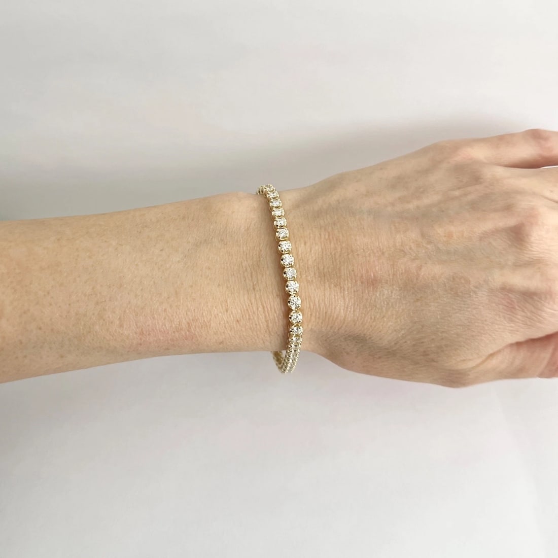 Round Diamond Buttercup Tennis Bracelet 14K Yellow Gold, 7 Inches, 3.75 CTW - 4