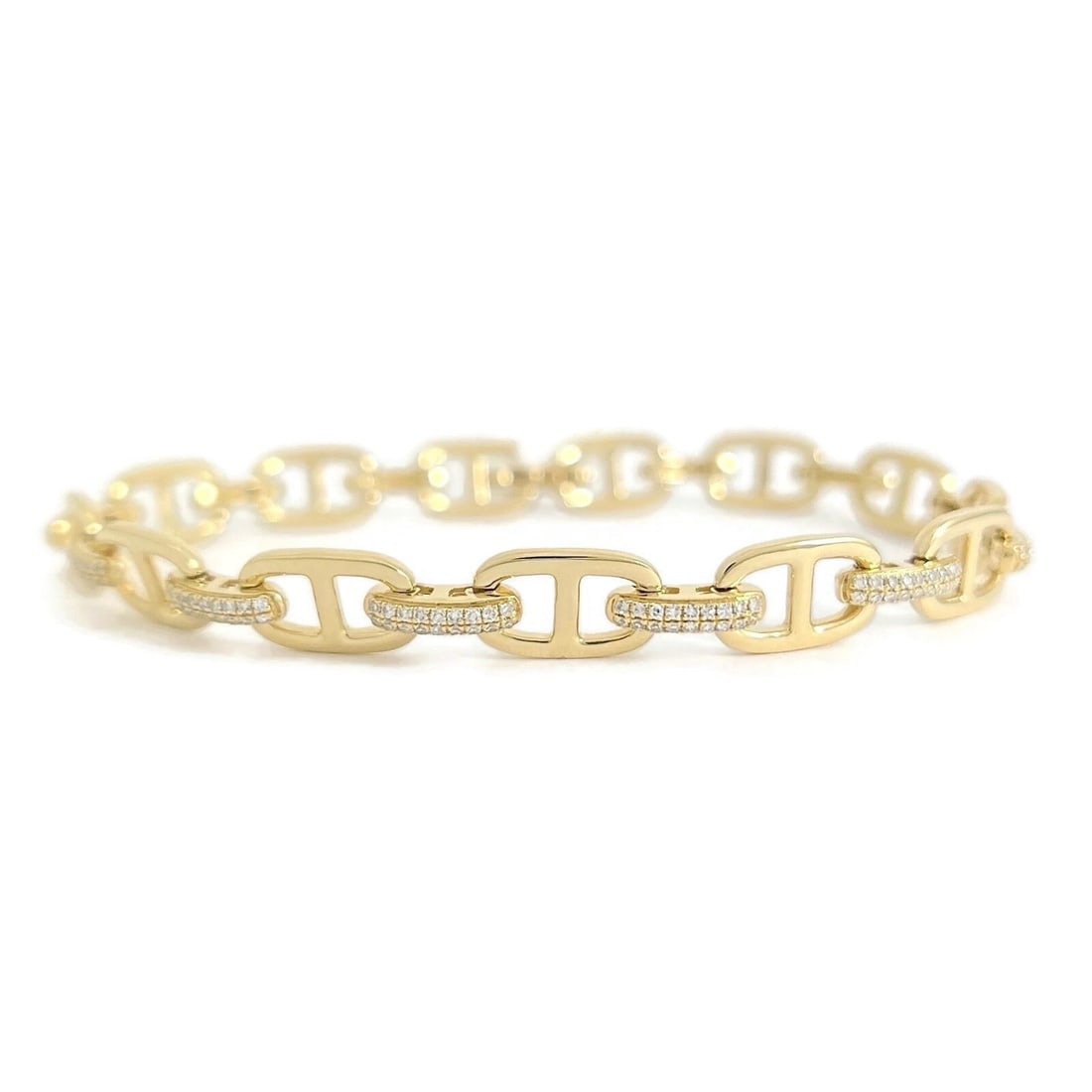 Alternating Pave Diamond Anchor Chain Link Bracelet 14K Yellow Gold, .77 CTW: Alternating Pave Diamond Anchor Chain Link Bracelet 14K Yellow Gold, .77 CTW This is a gorgeous bracelet that looks great stacked! Please let us know if you have any questions :) Diamonds: 234 round c