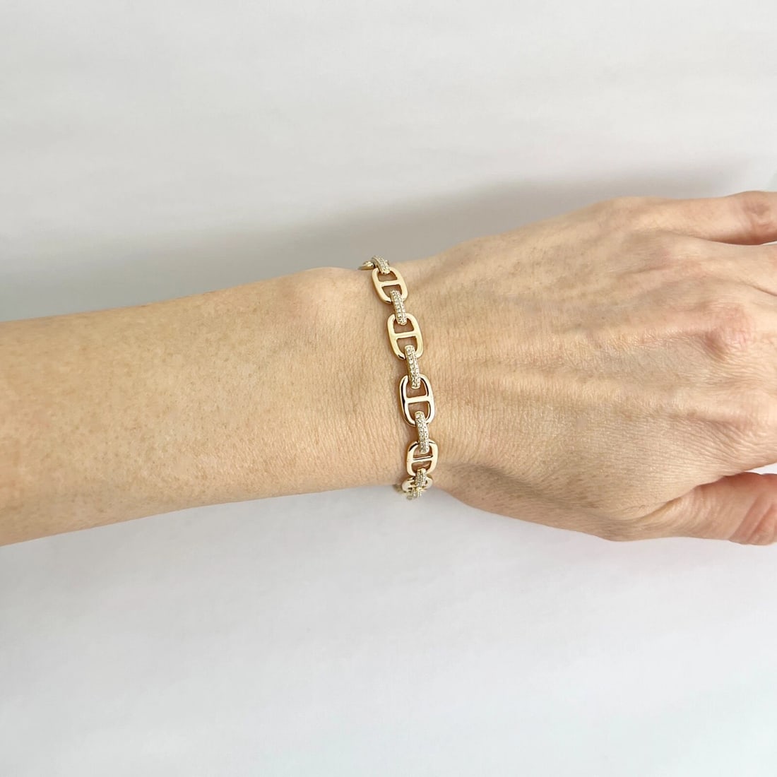 Alternating Pave Diamond Anchor Chain Link Bracelet 14K Yellow Gold, .77 CTW - 4