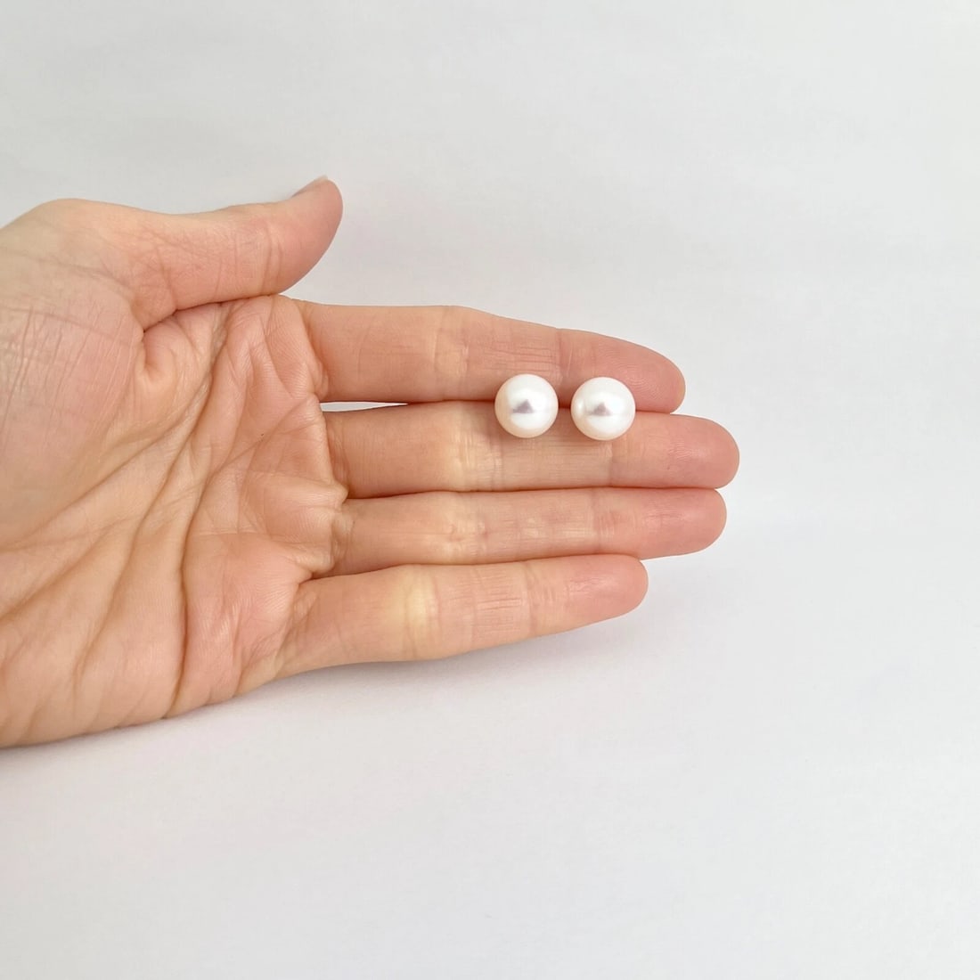 Round Cultured Pearl Stud Earrings 14K Yellow Gold, 10 mm - 10.5 mm - 3