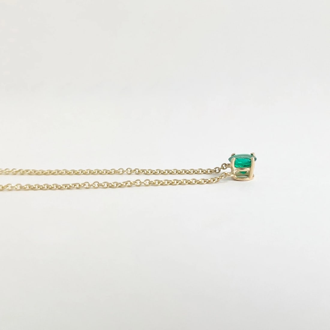 Round Green Emerald Solitaire Pendant Necklace 14K Yellow Gold .45 CT - 6