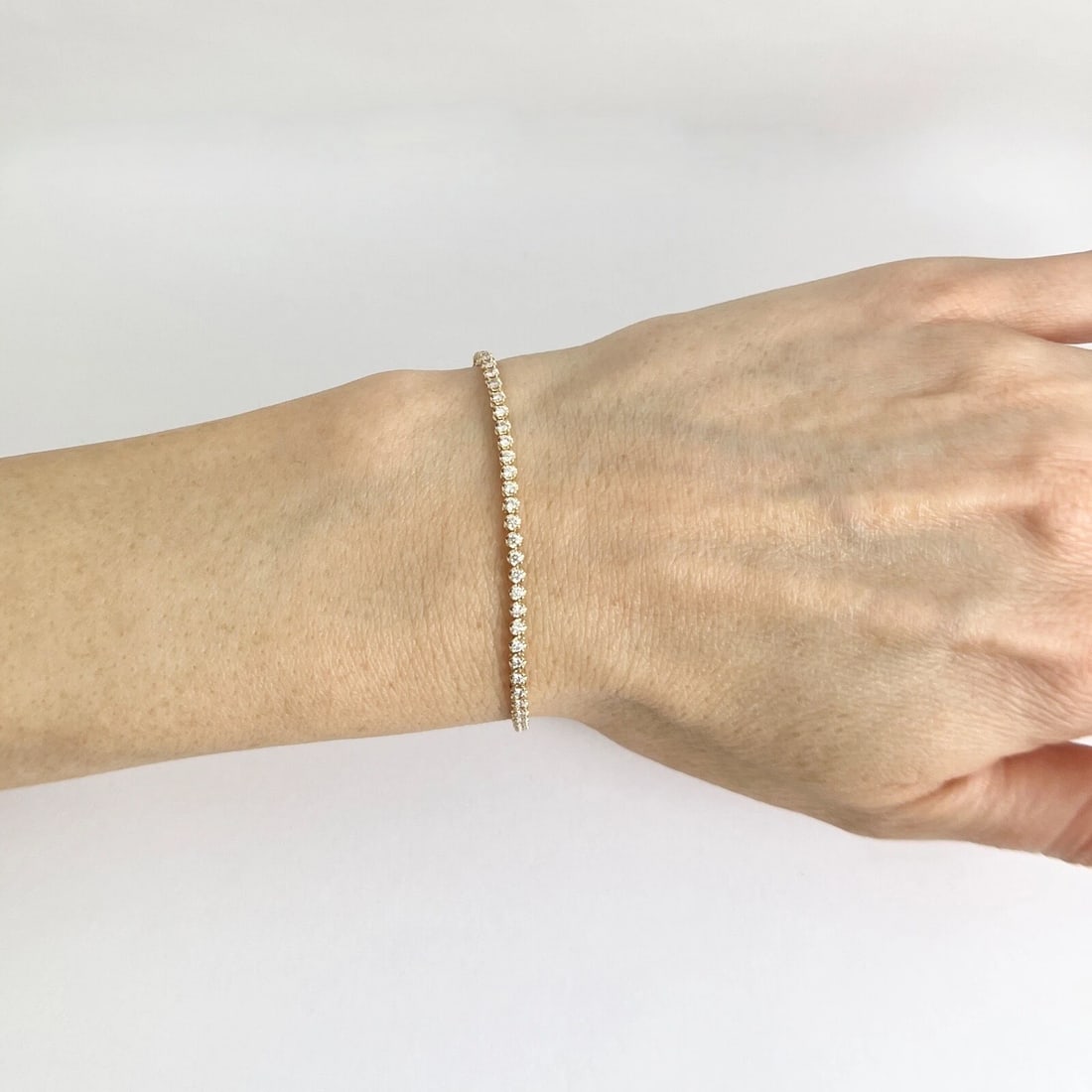 Round Diamond Buttercup-Set Tennis Bracelet 14K Yellow Gold 6.75 Inches 1.05 CTW - 4