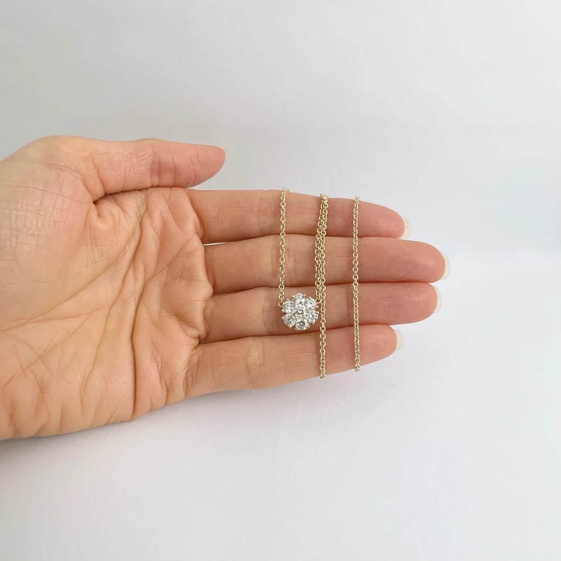 Round Cluster Flower Diamond Pendant Necklace 14K Yellow Gold 1.15 CTW - 3