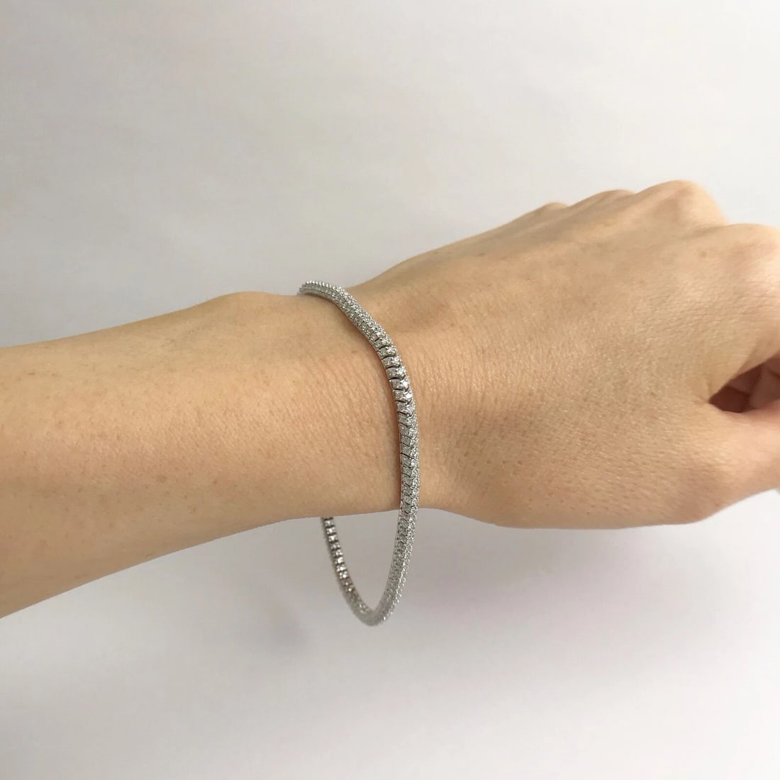 3-Sided Snake Diamond Tennis Bracelet 14K White Gold, 1.75 CTW, 10.81 Grams - 7