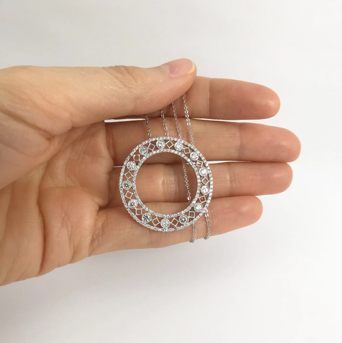 Italian Diamond Circle Pendant Necklace in 18K White Gold 1.28 CTW, 6.12 Grams - 3