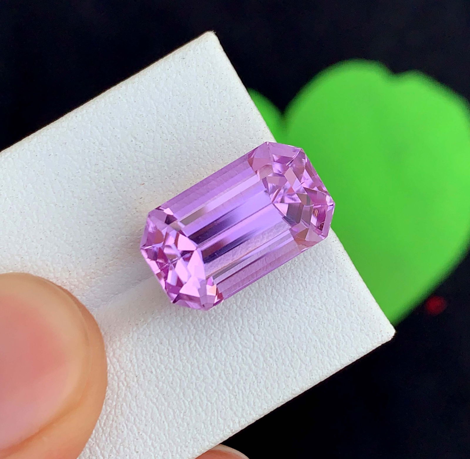 Natural Pink Kunzite Gemstone: Faceted Emerald Cut, 14.90 Carat: Title:Natural Pink Kunzite Gemstone: Faceted Emerald Cut, 14.90 Carat Description:Materials: Gemstone: Kunzite Carat weight: 14.90 Natural Pink Kunzite Gemstone, Faceted Emerald Cut, For Jewelry Kunzi