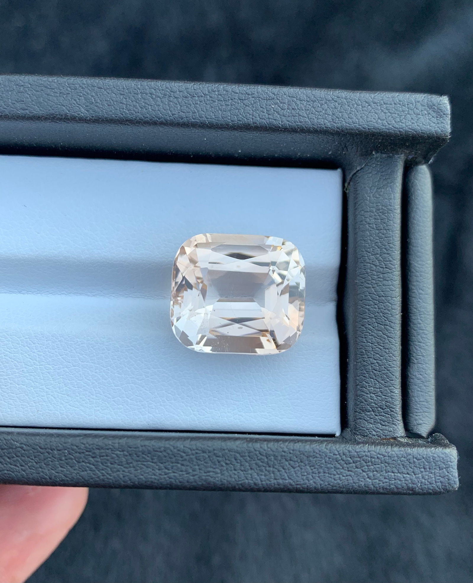 24.70Ct Sherry Topaz Gemstone: Faceted Cushion Cut - 2