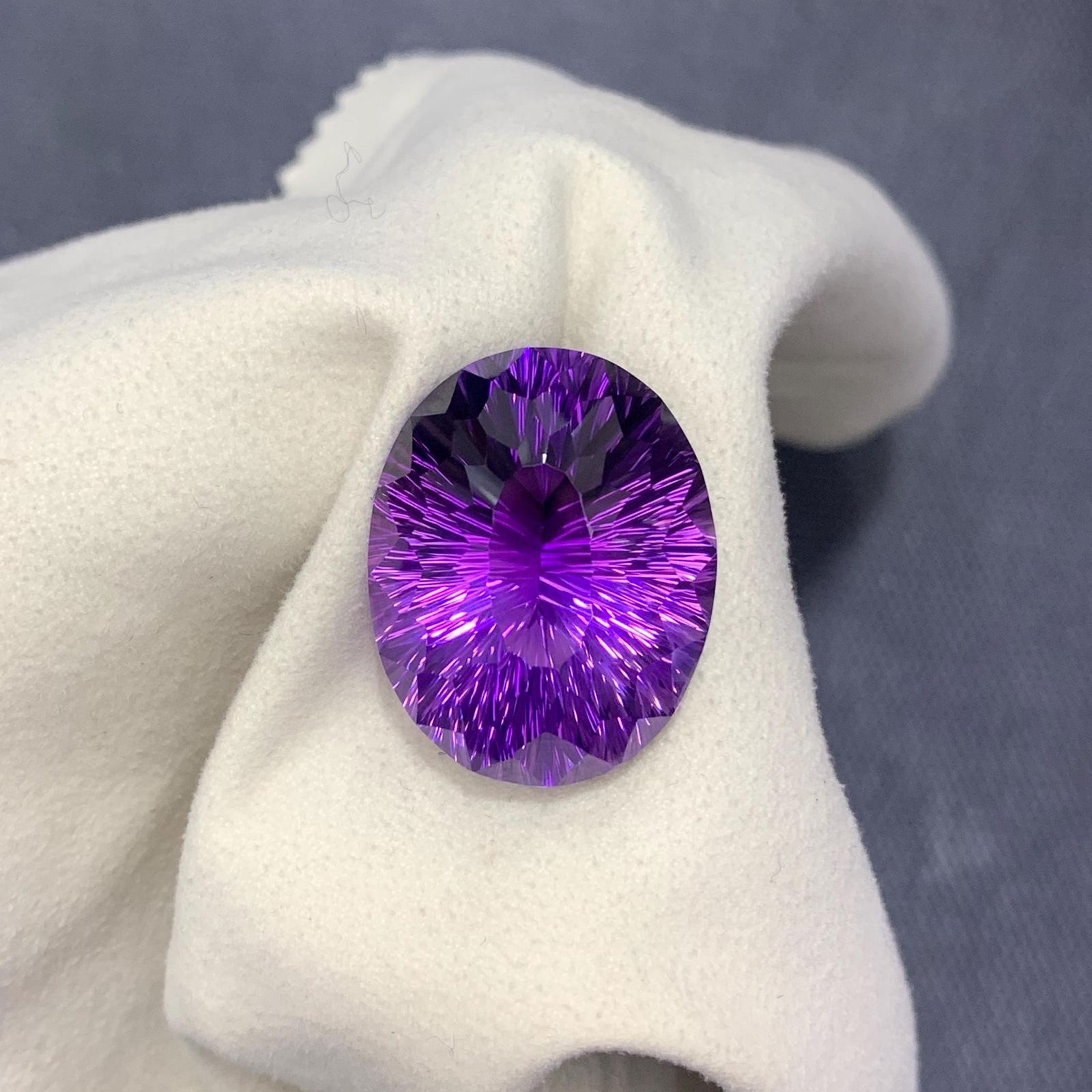 73.95 Carat Natural Amethyst Loose Gemstone: Fancy Oval Cut, Loupe Clean - 4