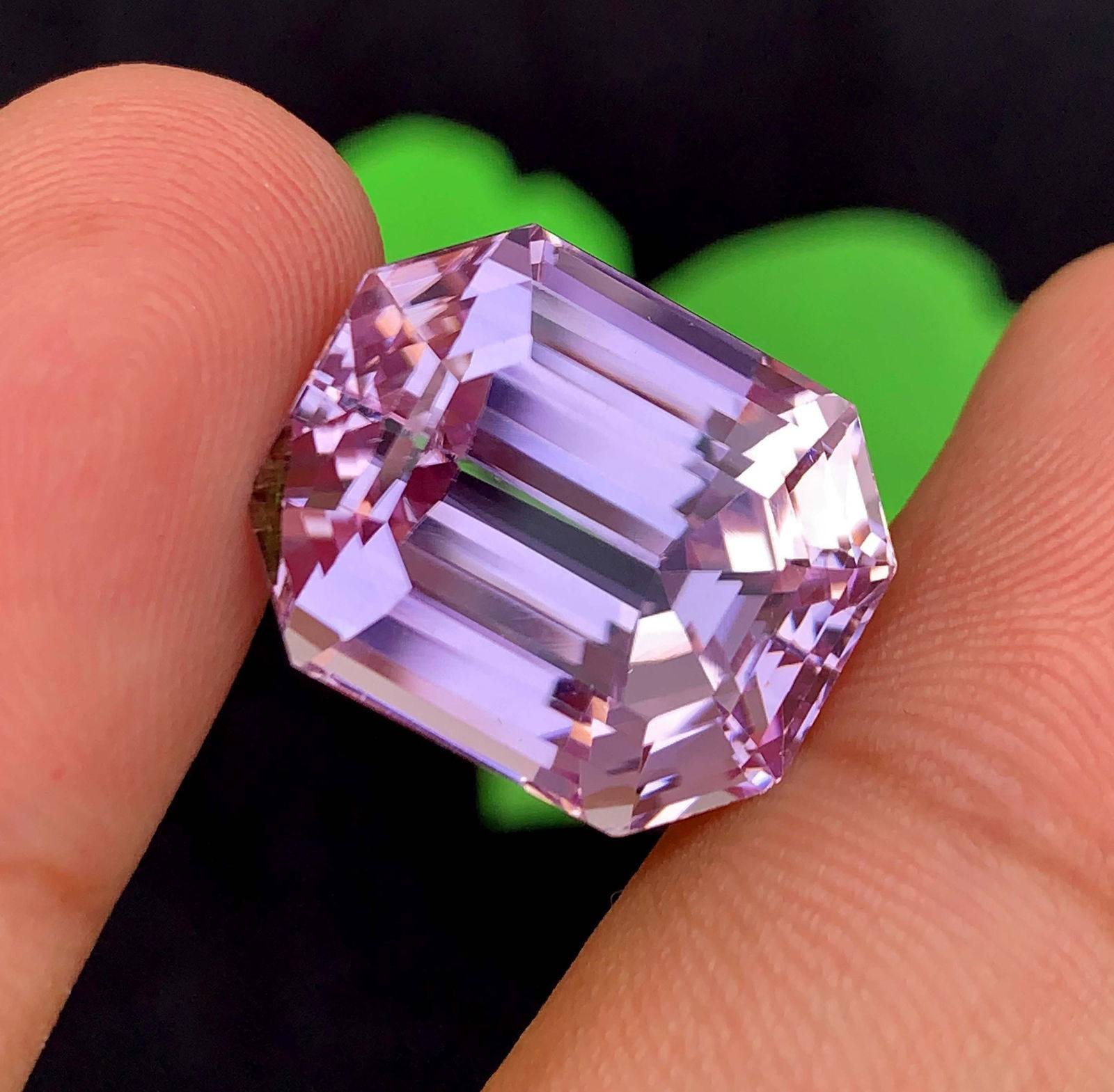 Pink Kunzite Gemstone: 36.60 Carat Emerald Cut November Birthstone - 5
