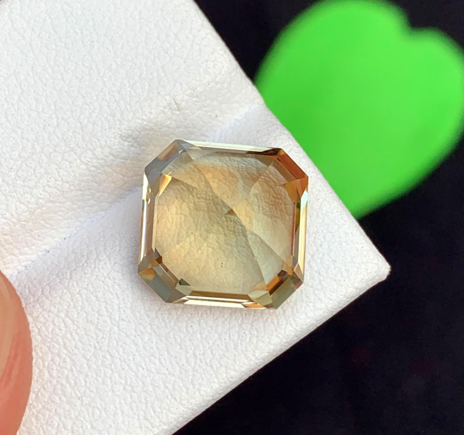 Natural Heliodor Gemstone: 9.19 Carat Asscher Cut Loose Stone: Title:Natural Heliodor Gemstone: 9.19 Carat Asscher Cut Loose Stone Description:Materials: Gemstone: Heliodor Carat weight: 9.19 Natural Heliodor Gemstone, Assher Cut Heliodor Loos Gemstones For Jewel