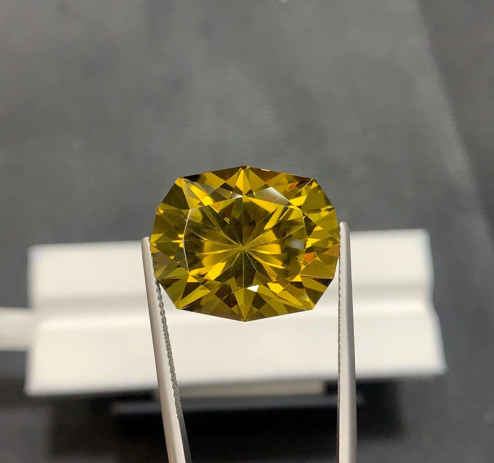 Oval Cut Madeira Citrine Gemstone: 23.92 ct Anniversary Jewelry - 4