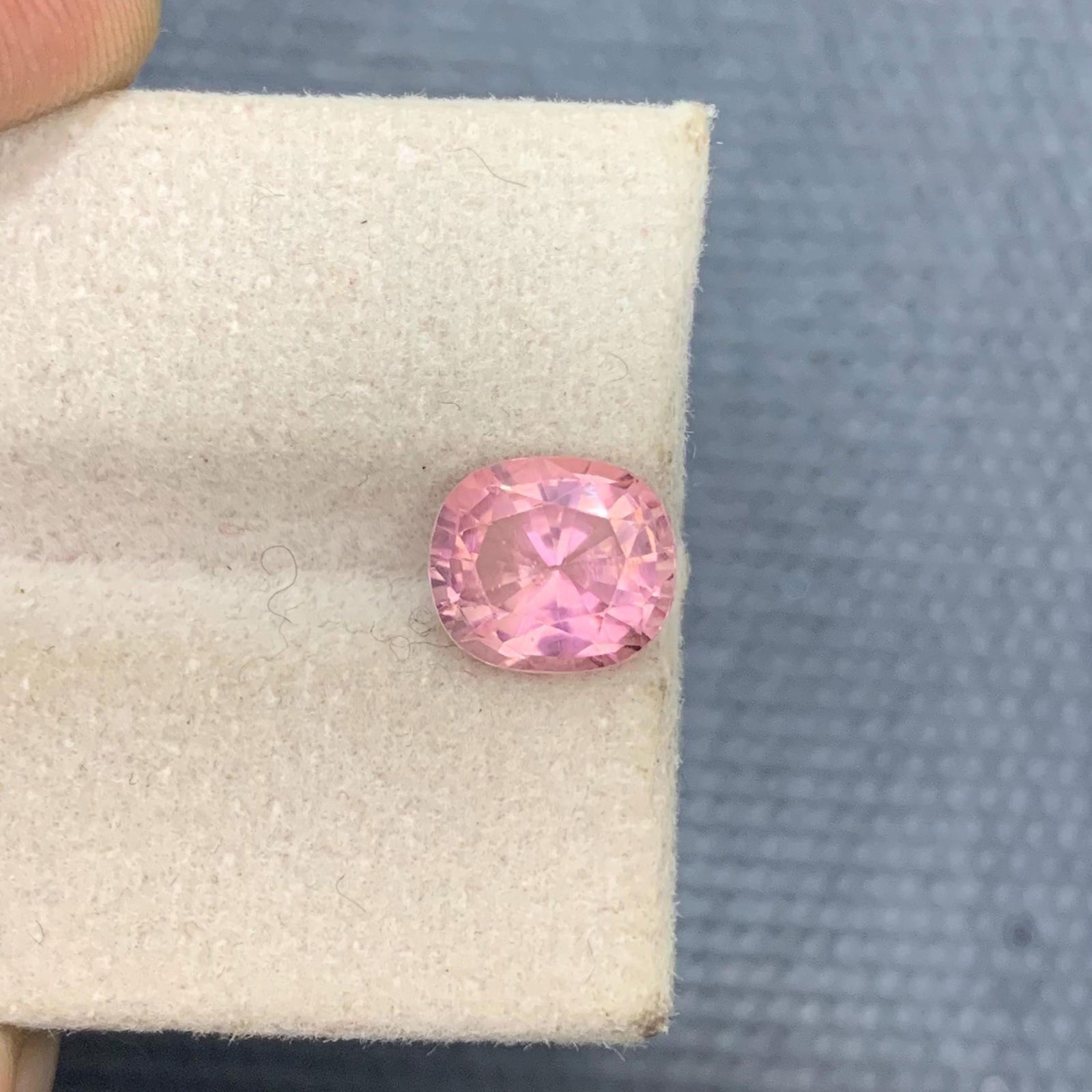Pale Pink Tourmaline Gem, Faceted Oval Cut, 2.13 Carats (8.5 X 7.4 X 5.1 MM) - 8