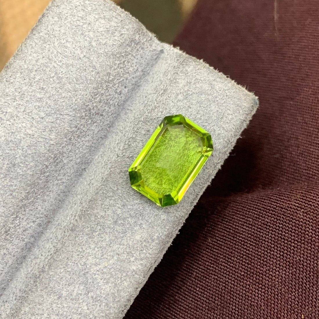 Apple Green Peridot Gemstone: 4 Carat Emerald Cut Stone - 5