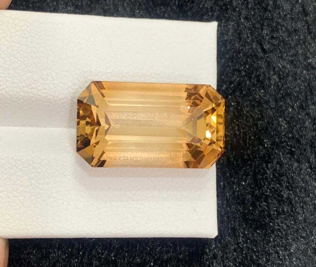 Golden Topaz Loose Gemstone: 27.05 Carat Emerald Cut Stone - 3
