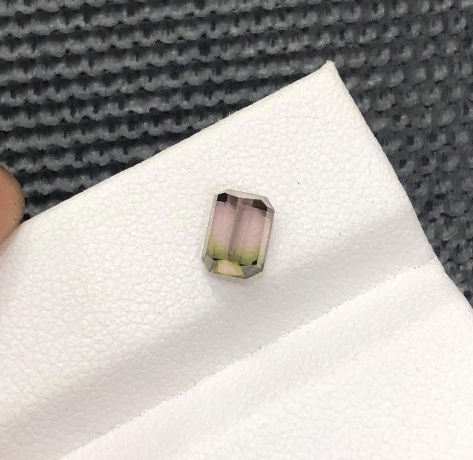 Bicolor Tourmaline Gemstone: 1.13 Carat Emerald Cut from Afghanistan - 4