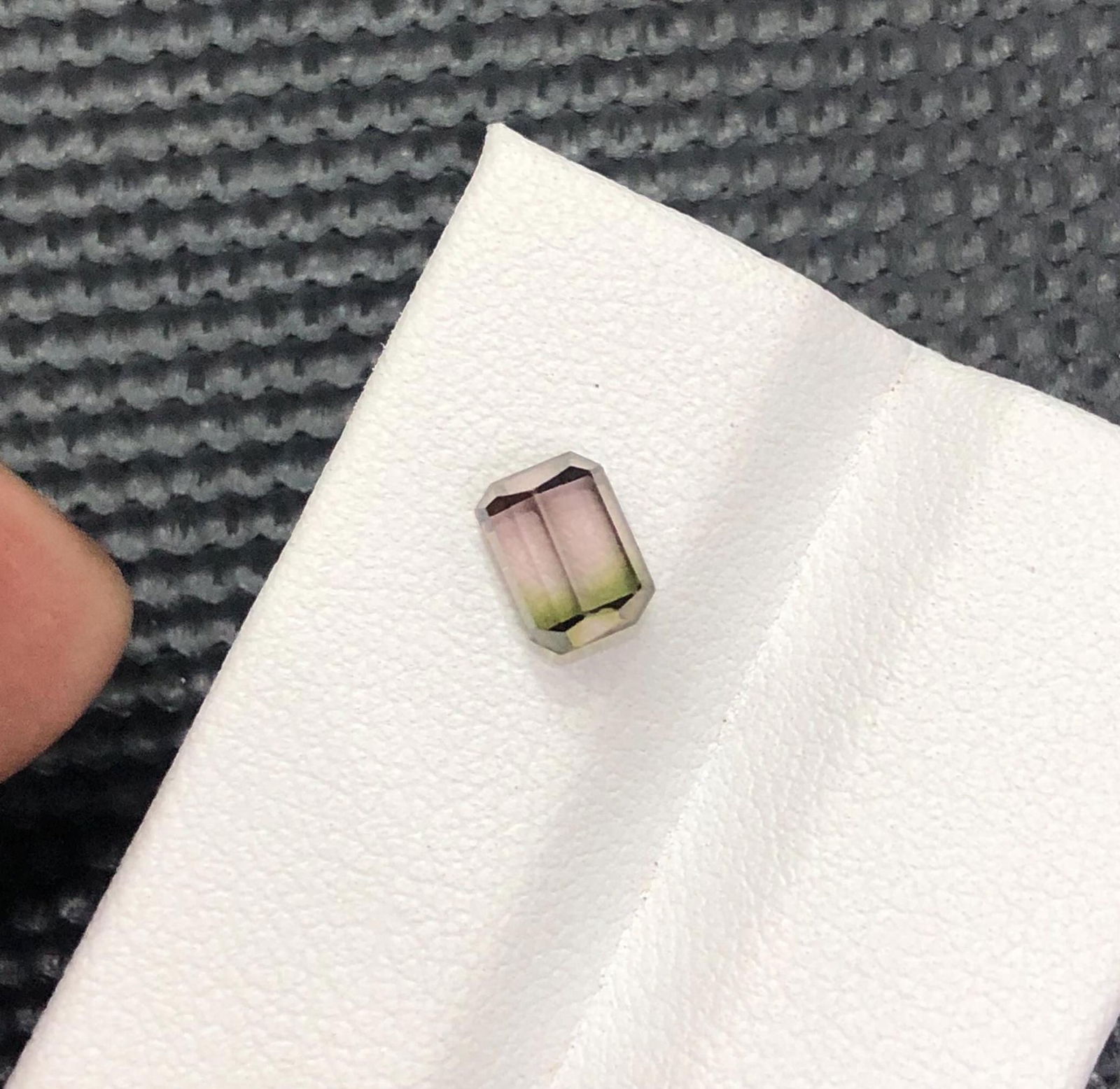 Bicolor Tourmaline Gemstone: 1.13 Carat Emerald Cut from Afghanistan - 5