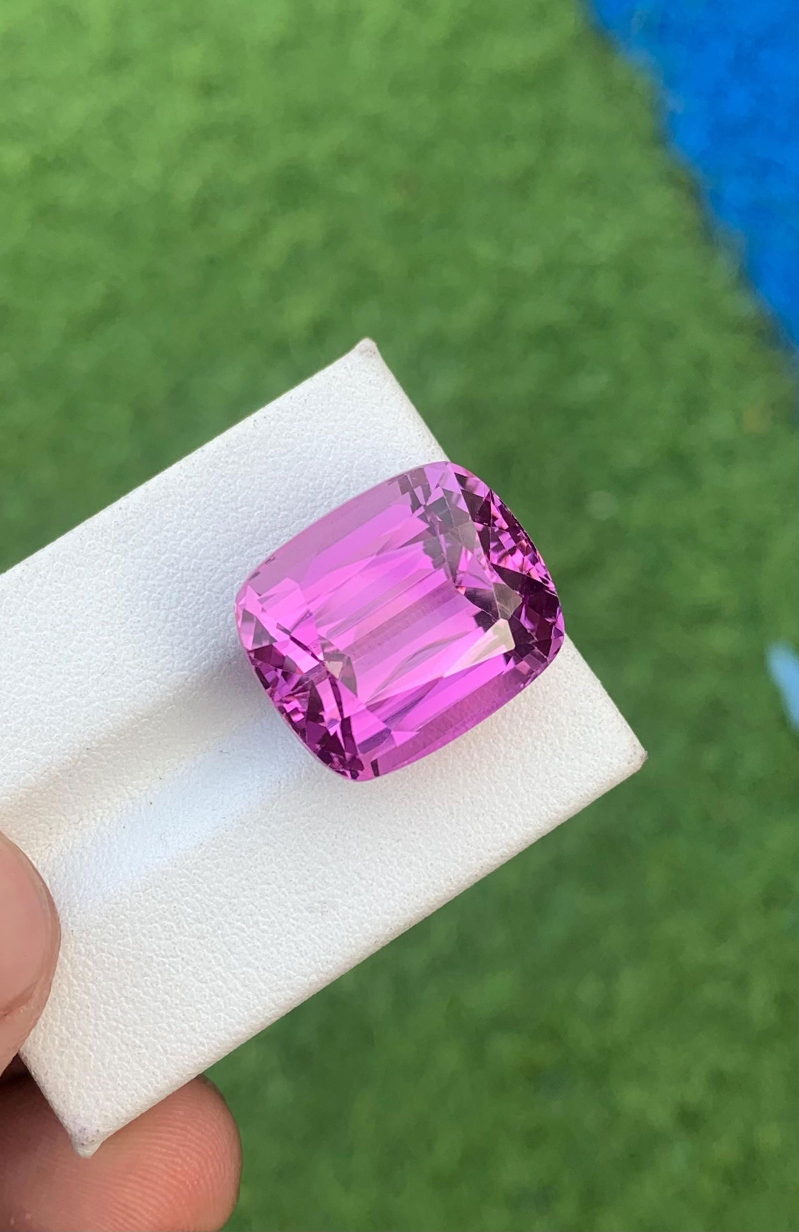 Purplish Pink Kunzite Gemstone, 29.92 Carat Cushion Cut - 8