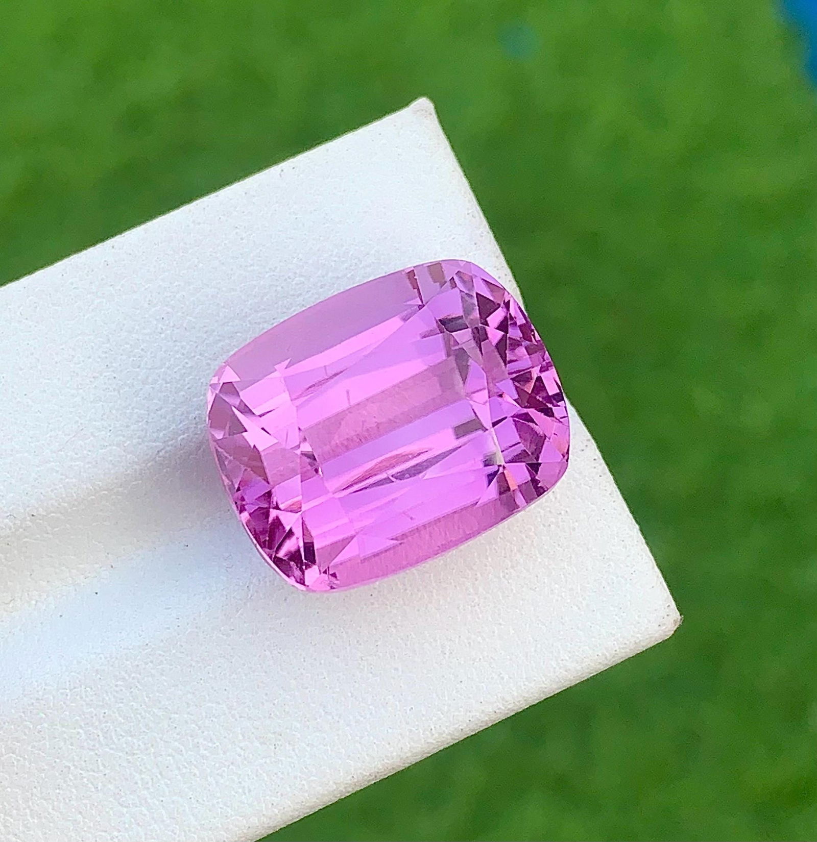Purplish Pink Kunzite Gemstone, Cushion Cut Stone From Afghanistan, 26.850 Carat - 9