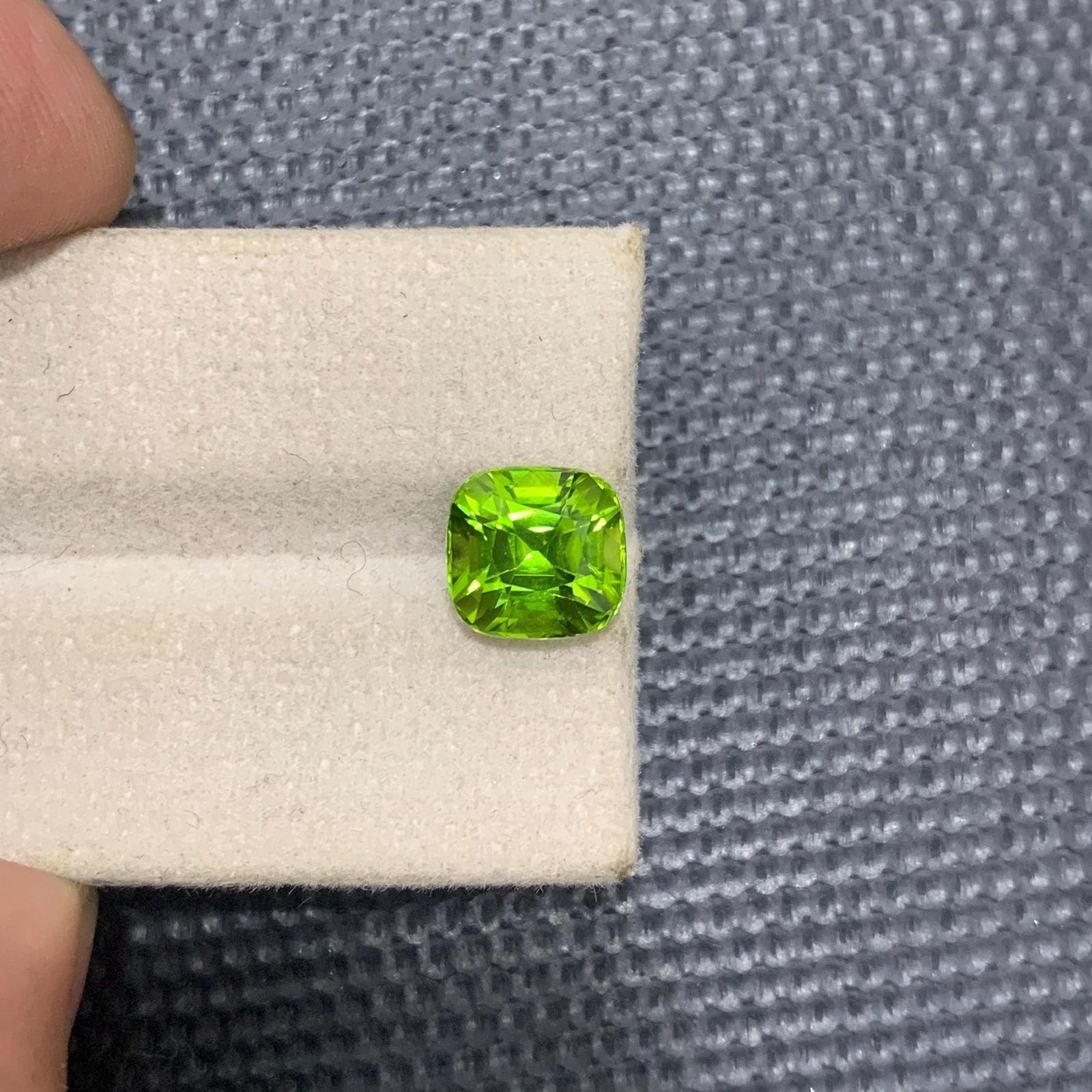 Apple Green Peridot Gemstone: 3.90 Carat Cushion Cut, Sapat Mine - 4