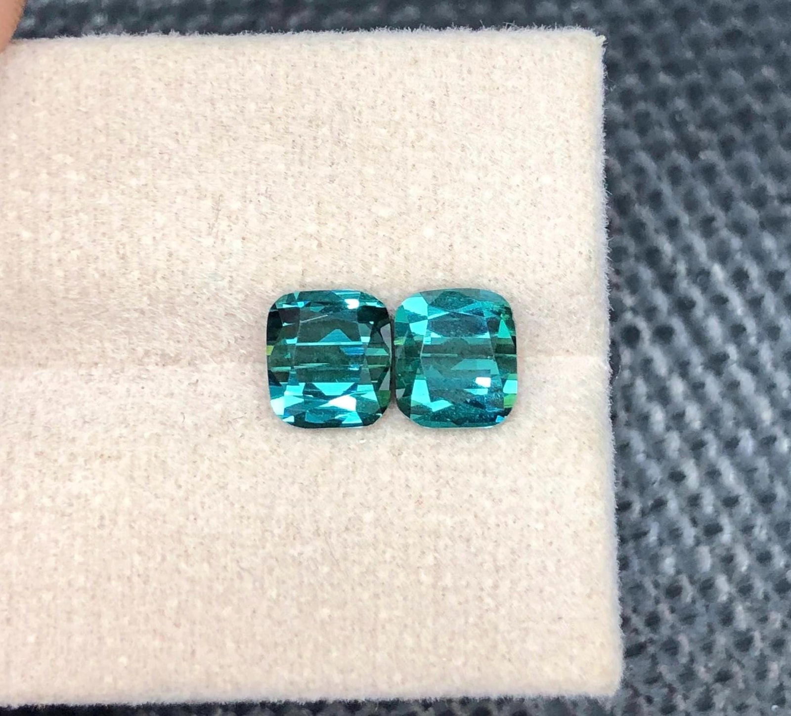 Bluish Green Tourmaline Gemstone: 3.10 Carat Cushion Cut Stone - 2