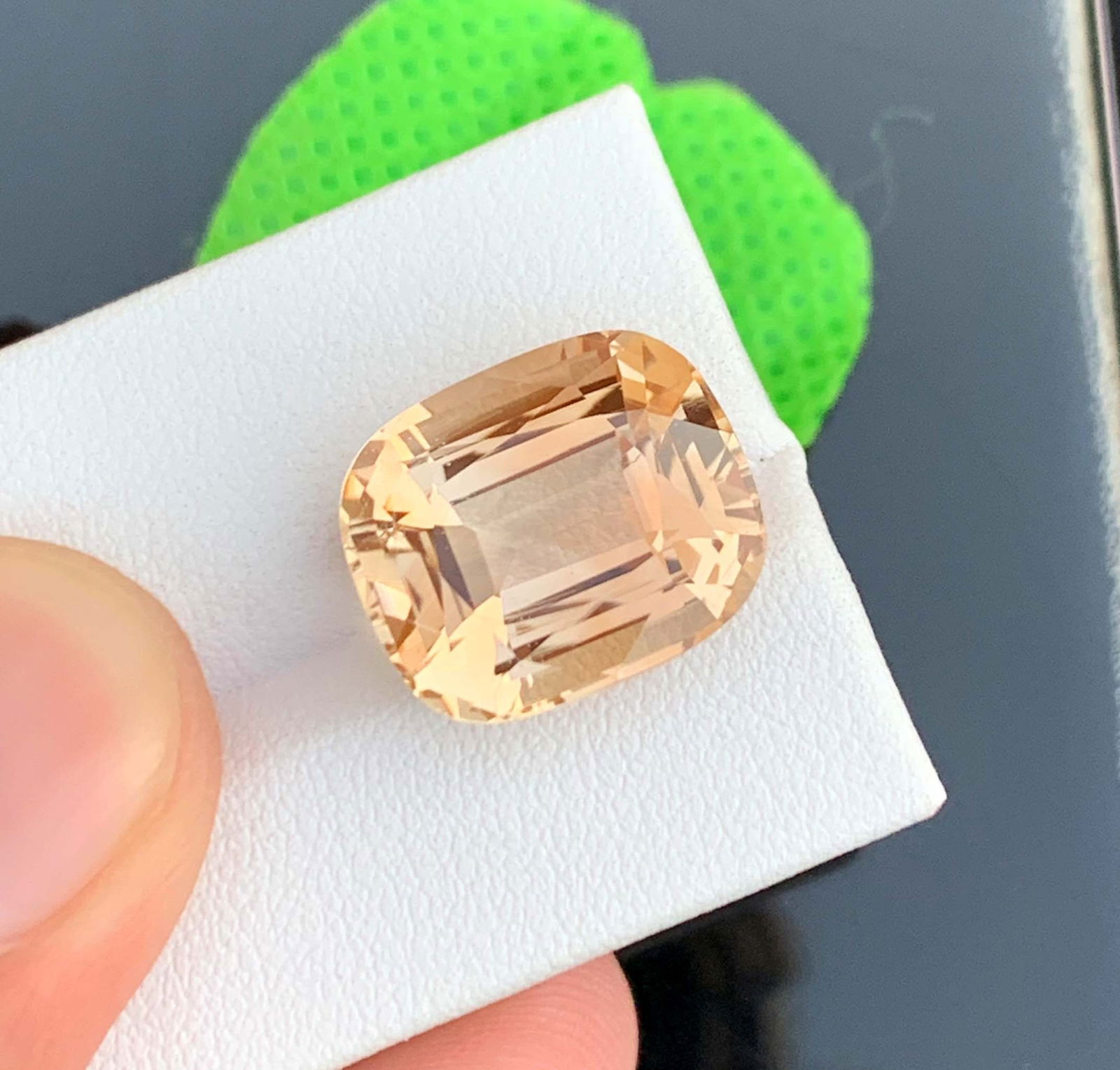 Golden Yellow Topaz Gemstone: 17.55 Carat Cushion Cut Stone - 2