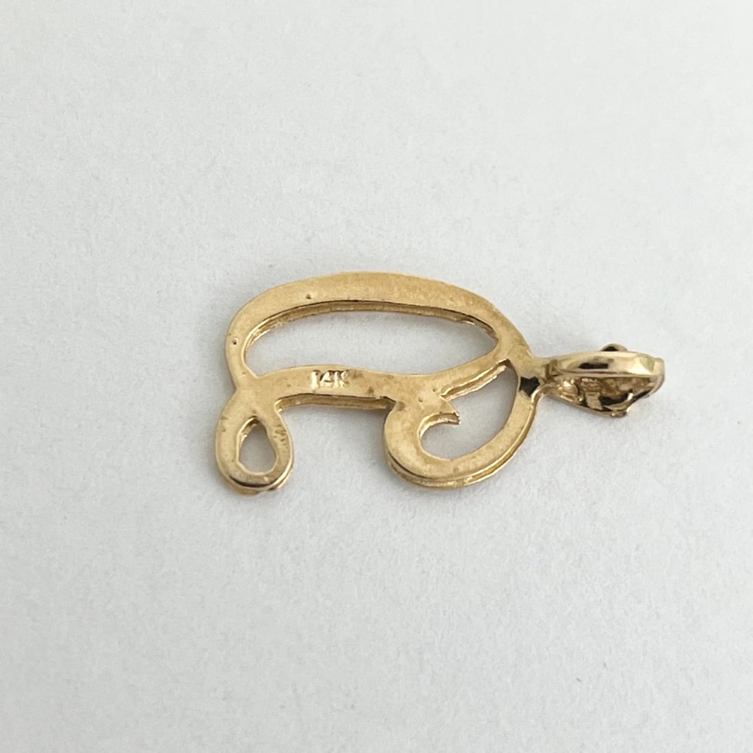 Vintage Letter D Initial Necklace Pendant Charm 14K Yellow Gold, .67 Grams - 7