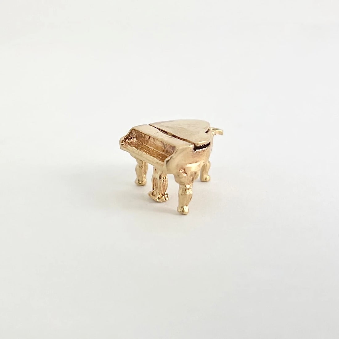 Vintage 1950's Grand Piano Musical Movable Charm 12K Yellow Gold, 3.27 Grams - 8