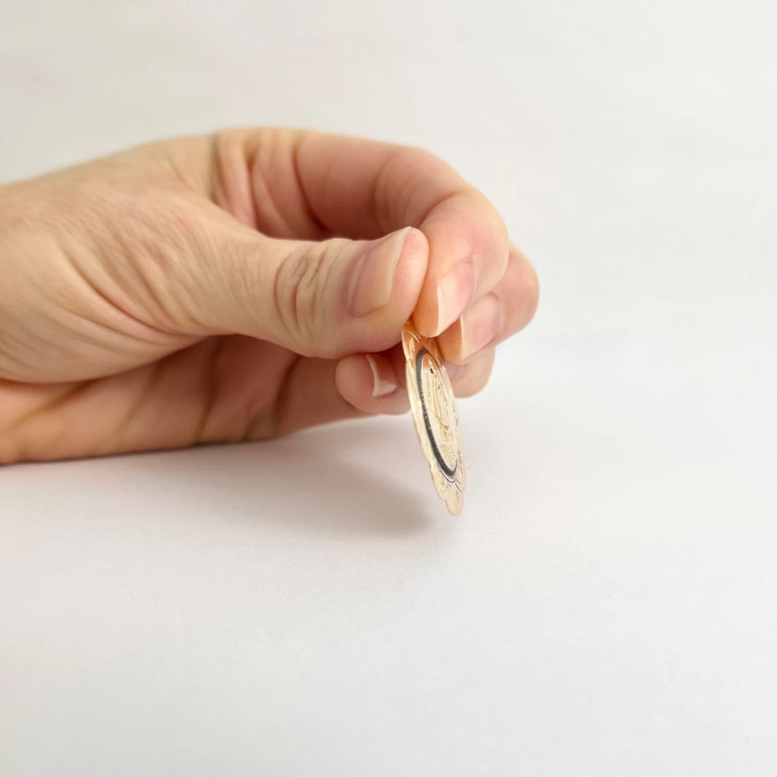 Vintage Master of Andre Madonna Religious Pendant Charm 18K Yellow Gold, 3.59 Gr - 5