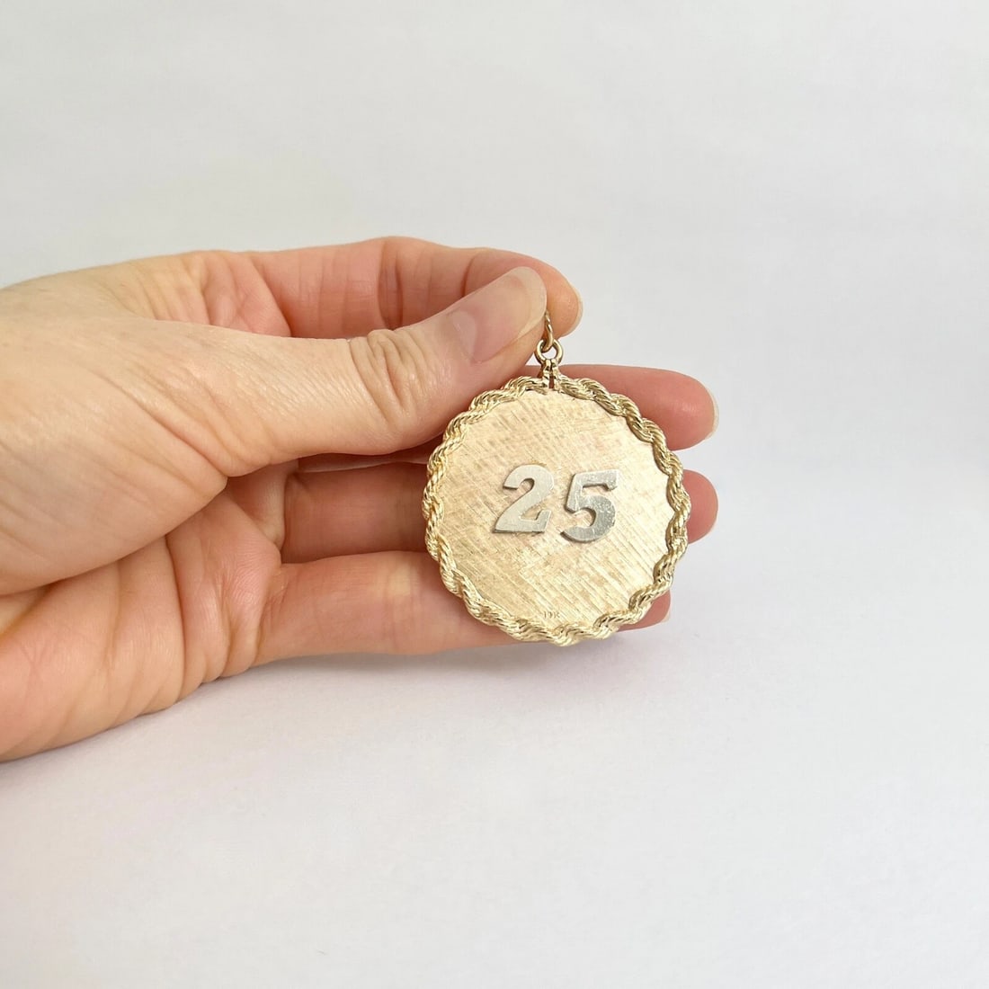 Vintage 25 Telephone Necklace Pendant Charm 14K Yellow Gold, 17.51 Grams - 4
