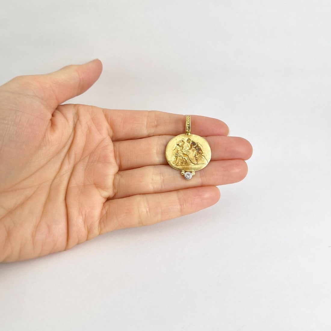 Vintage Roman Soldier Diamond Necklace Pendant 18K Yellow Gold, 5.74 Grams - 5