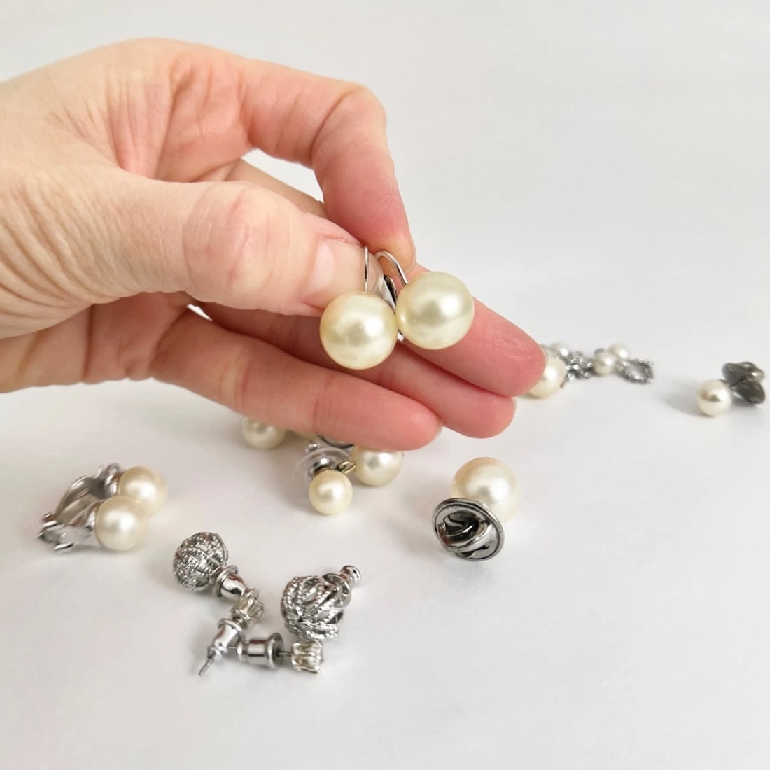 Vintage Estate Mixed Jewelry Lot, Pearls Gold-Plated More, 8 Pieces, 33.04 Grams - 10