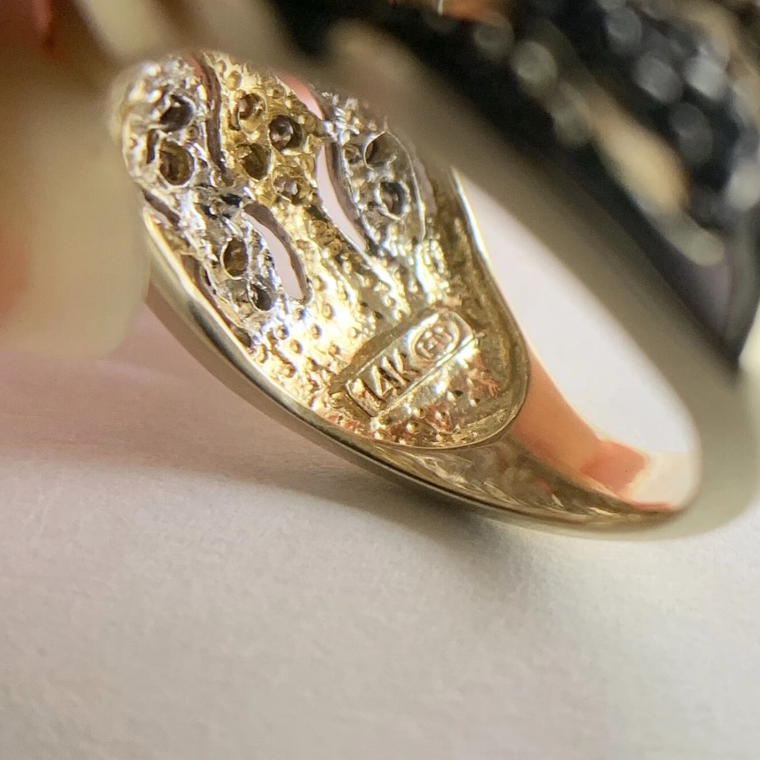 Vintage Brown Cognac White Diamond Wide Band Ring 14K Yellow Gold, 7.19 Grams - 11