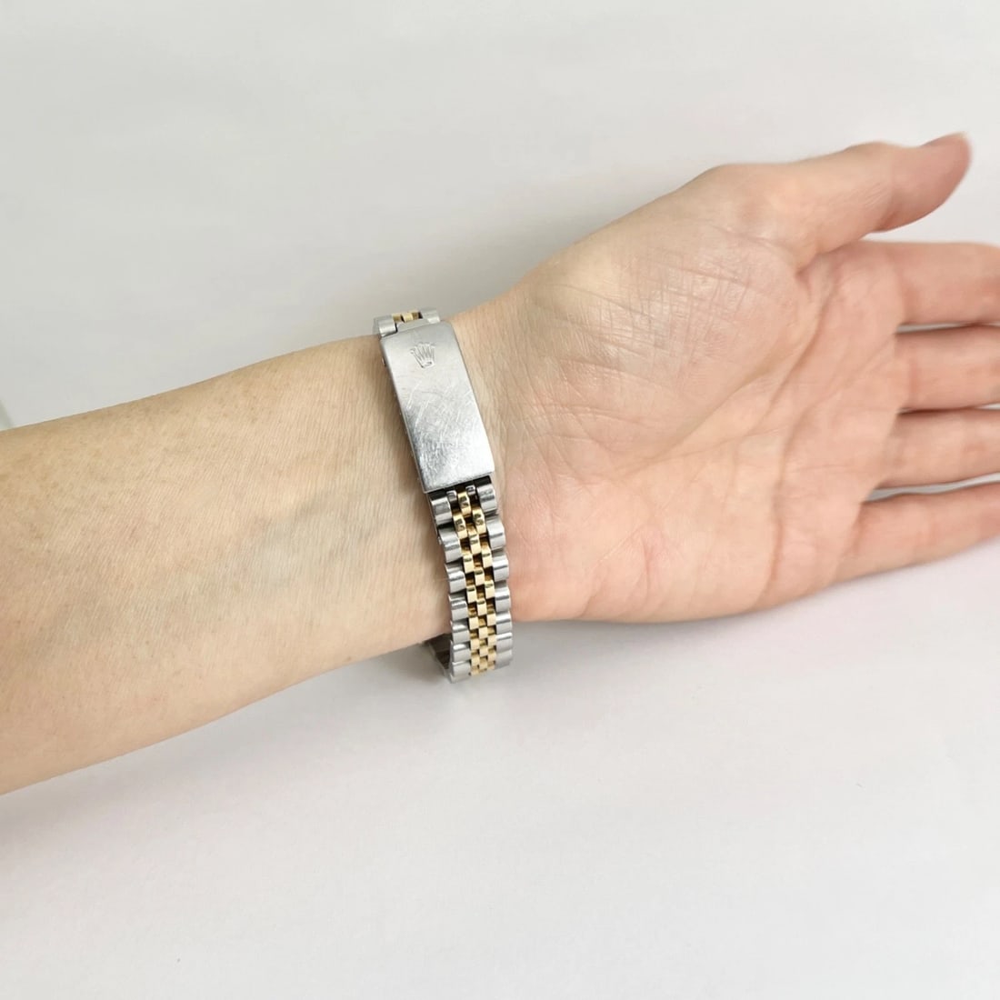 Vintage Rolex Oyster-Perpetual Date Diamond Two-Tone Stainless Steel Watch 25 mm - 5