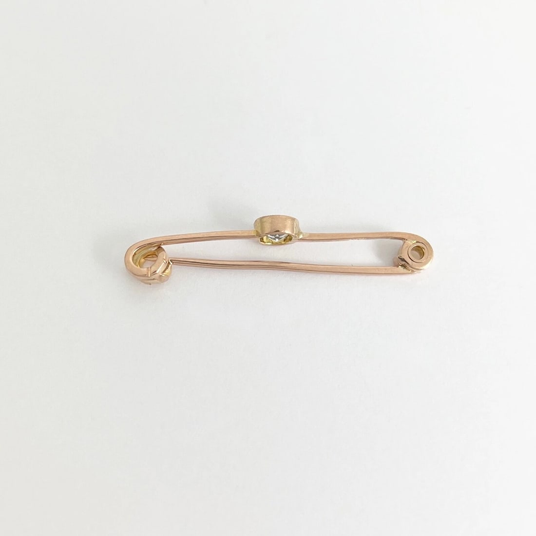 Antique Arts and Crafts Aquamarine Long Brooch Pin 9K Rose Gold, 2.29 Grams - 9