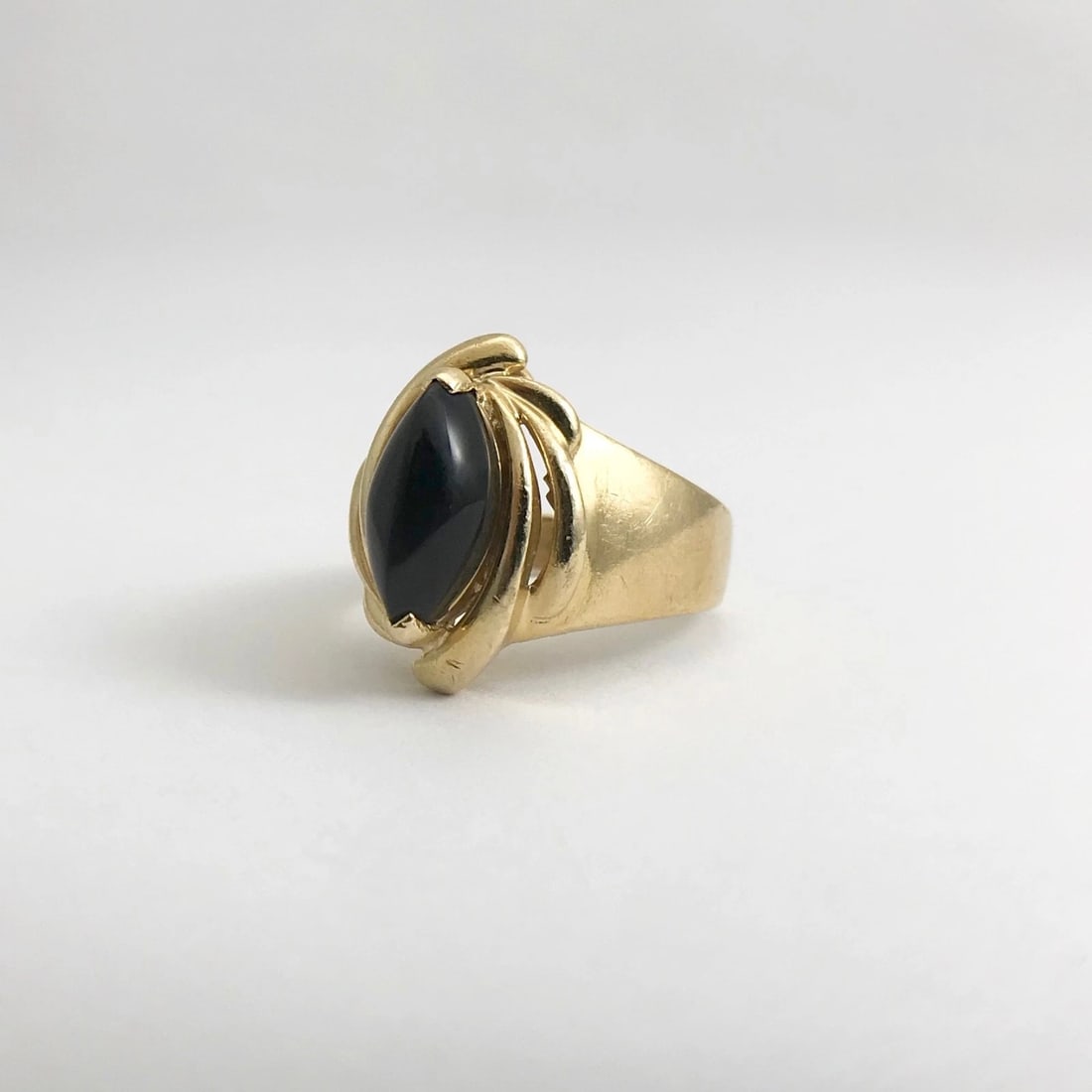 Vintage Marquise Black Onyx Cocktail Ring 14K Yellow Gold, Size 5.5, 5.9 Grams - 12