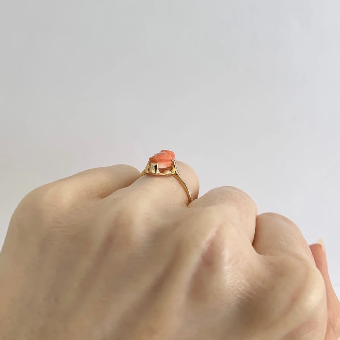 Antique Victorian Cameo Carved Woman Coral Ring 10K Yellow Gold, 1.91 Grams - 6