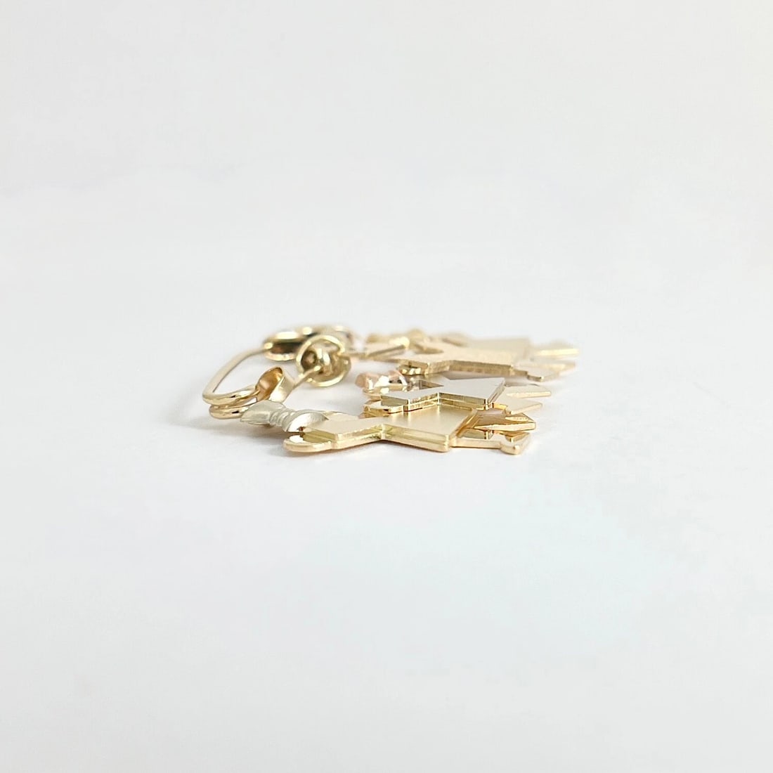 Vintage Diamond Family Safety Pin Brooch 14K Yellow Gold, 11.02 Grams - 6