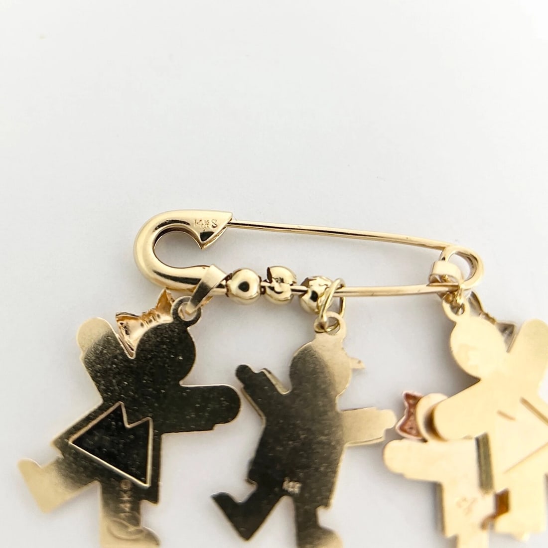 Vintage Diamond Family Safety Pin Brooch 14K Yellow Gold, 11.02 Grams - 9