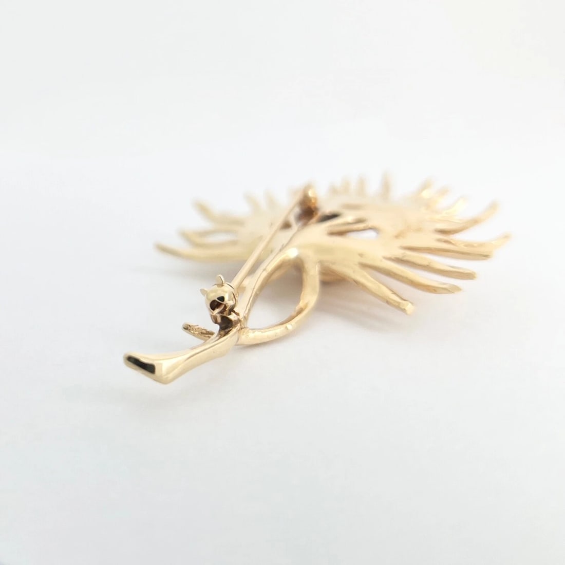 Vintage 1960's Emerald Flower Brooch Pin 12K Yellow Gold, 12.92 Gr - 9