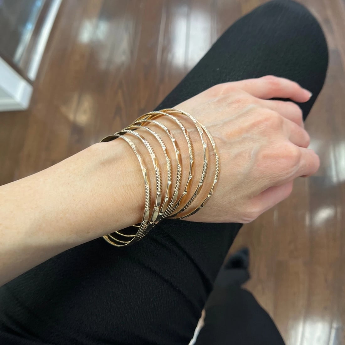 Vintage Set of 7 Stackable Bangle Bracelets 14K Yellow Gold, 38.96 Grams - 8